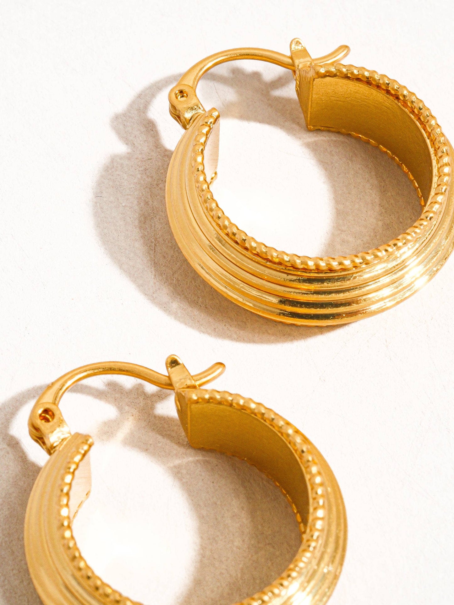 Irving 18K Gold Textured Hoop Earring: Yellow Gold