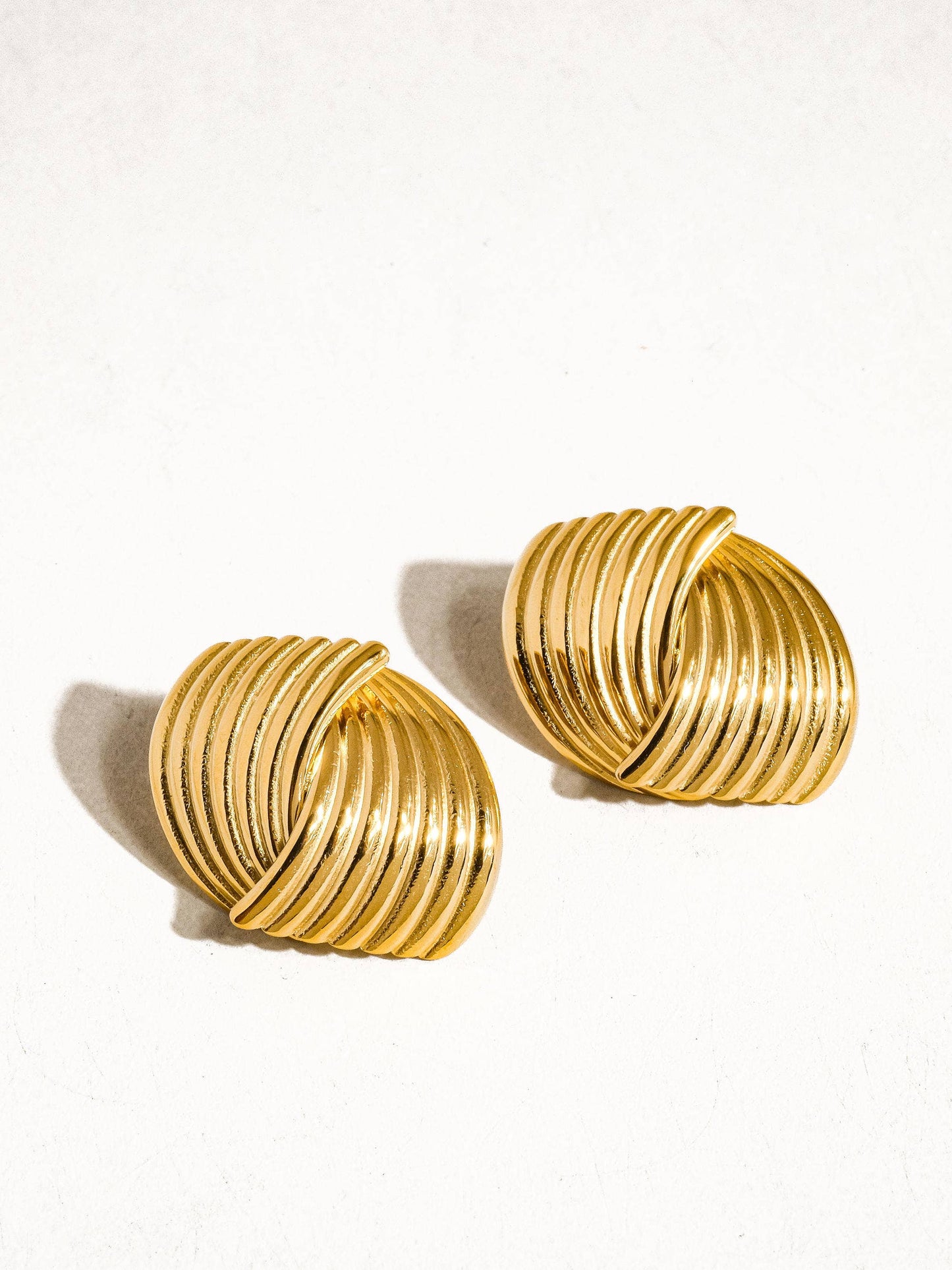 Athens 18K Non-Tarnish Wavy Studs: Yellow Gold